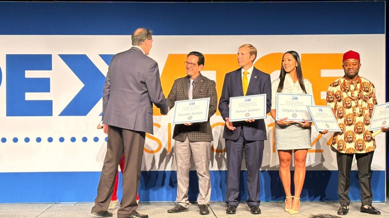 SPE Ecuador Section Recibe el Premio Presidencial por su Compromiso con la Participación Comunitaria